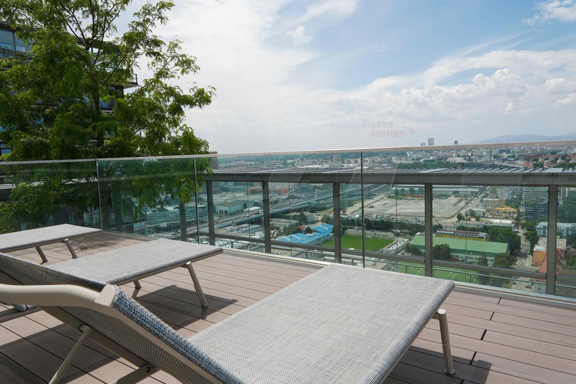 Triiiple 7Heaven - Amazing View On Top Floor With Rooftop Pool ウィーン エクステリア 写真