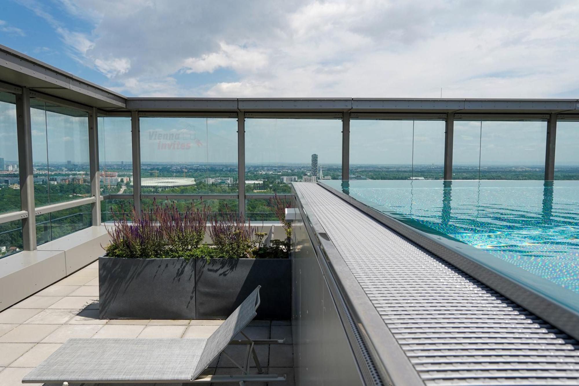 Triiiple 7Heaven - Amazing View On Top Floor With Rooftop Pool ウィーン エクステリア 写真