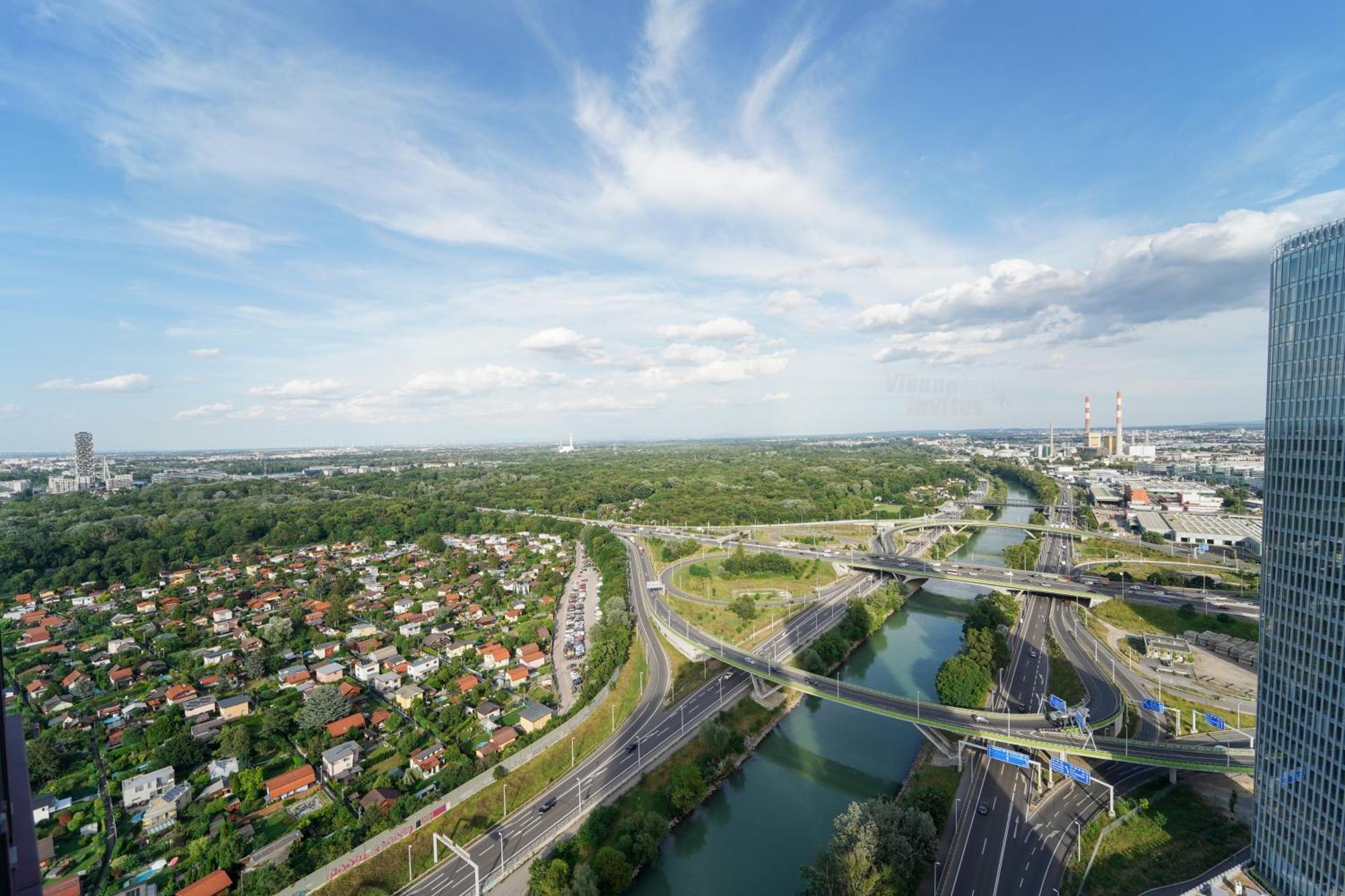 Triiiple 7Heaven - Amazing View On Top Floor With Rooftop Pool ウィーン エクステリア 写真